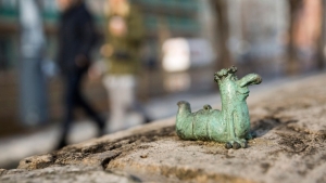 One of the miniature statues of Mihály Kolodko in Budapest depicting a Hungarian cartoon