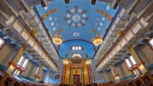 The fascinating interior of the Kazinczy street Orthodox Synagogue in the Jewish quarter of the Hungarian capital